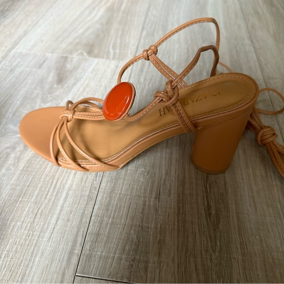 Women sandals - Picture 9 of 9